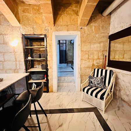 Appartement Charming Townhouse Prime Area La Valette Extérieur photo