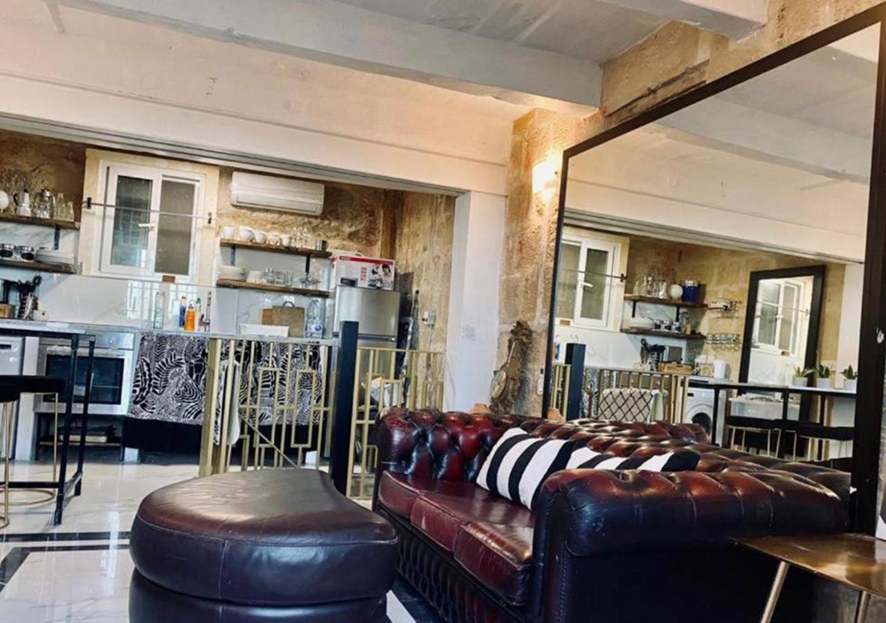 Appartement Charming Townhouse Prime Area La Valette Extérieur photo