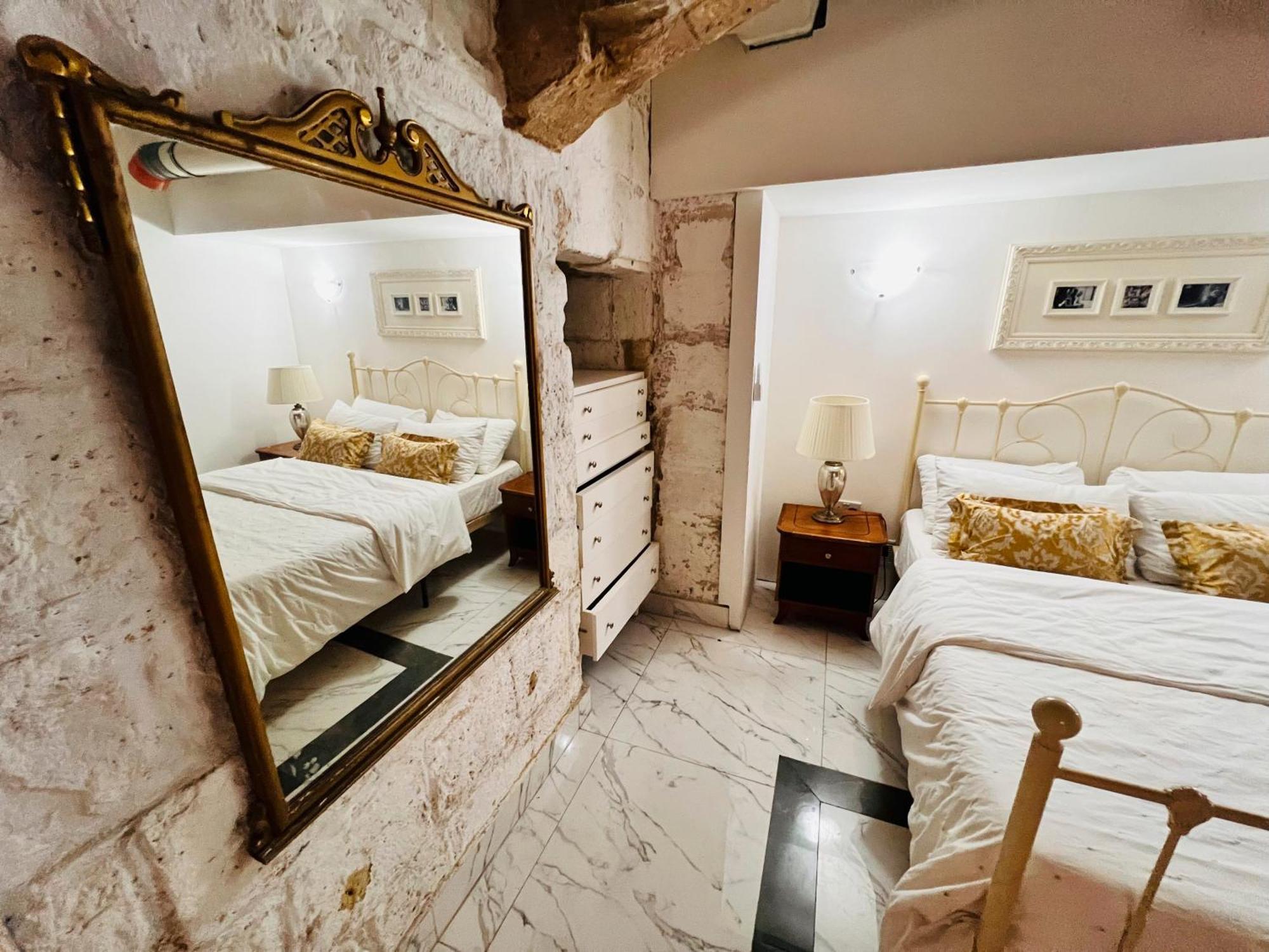 Appartement Charming Townhouse Prime Area La Valette Extérieur photo